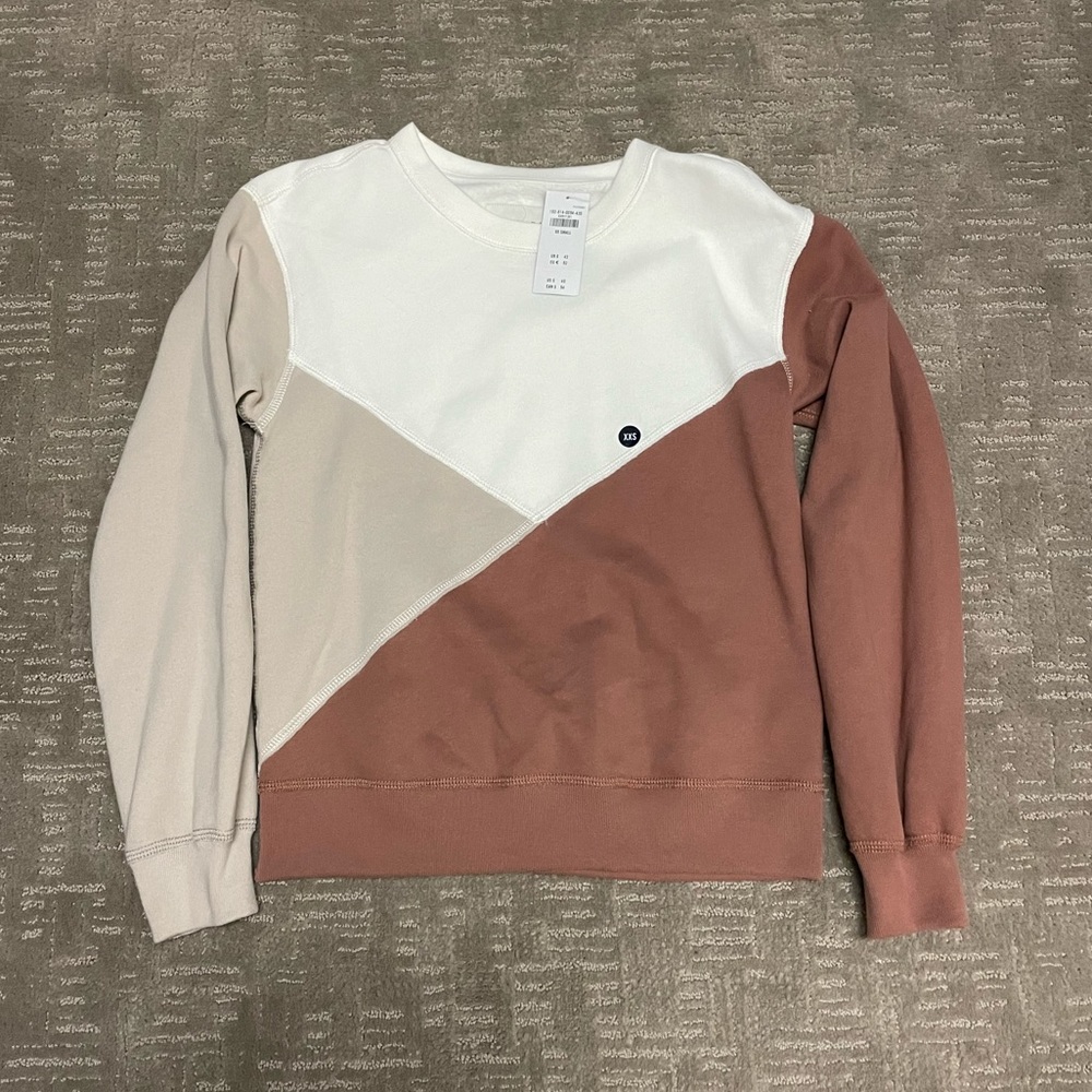 NWT Soft A&F Colorblock Sweatshirt